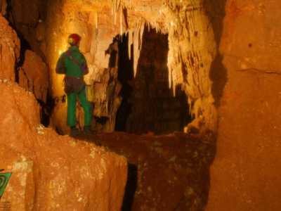 La grotta della Zita di Minervino Murge, scoperta nel giugno 2011 dal gruppo speleologico Vespertilio-CAI di Bari